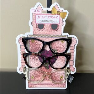 Betsey Johnson | Reading Glasses Set